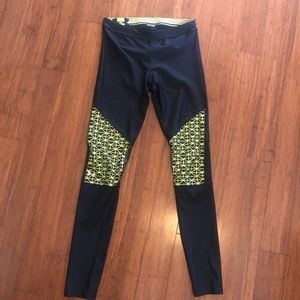 Under Armour workout leggings M